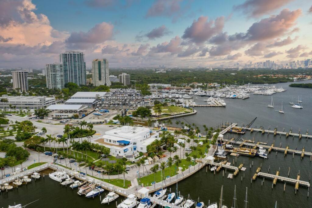Escape Gameroom, Bar, Bbq, Spacious,King Bed, All Luxury Mattresses, Near Beach, 6 Blocks Away From Bars, Nite Clubs, Res, Shops Miami Exterior foto